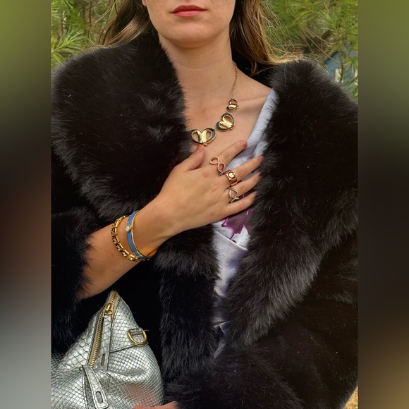 Share Show π€ - Picture 6 of 10